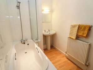 Chuveiro, secador de cabelo