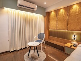 Suite | Schreibtisch, kostenloses WLAN