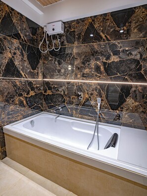 Bathroom - Hotel Supreme Inn (Thane)