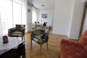 Smart TV - Apartment Ljubica with AC and WIFI (Punat)