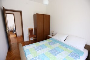2 dormitorios y ropa de cama