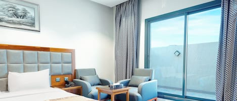 Standaard kamer, balkon | 1 slaapkamer, geluiddichte muren, gratis wifi