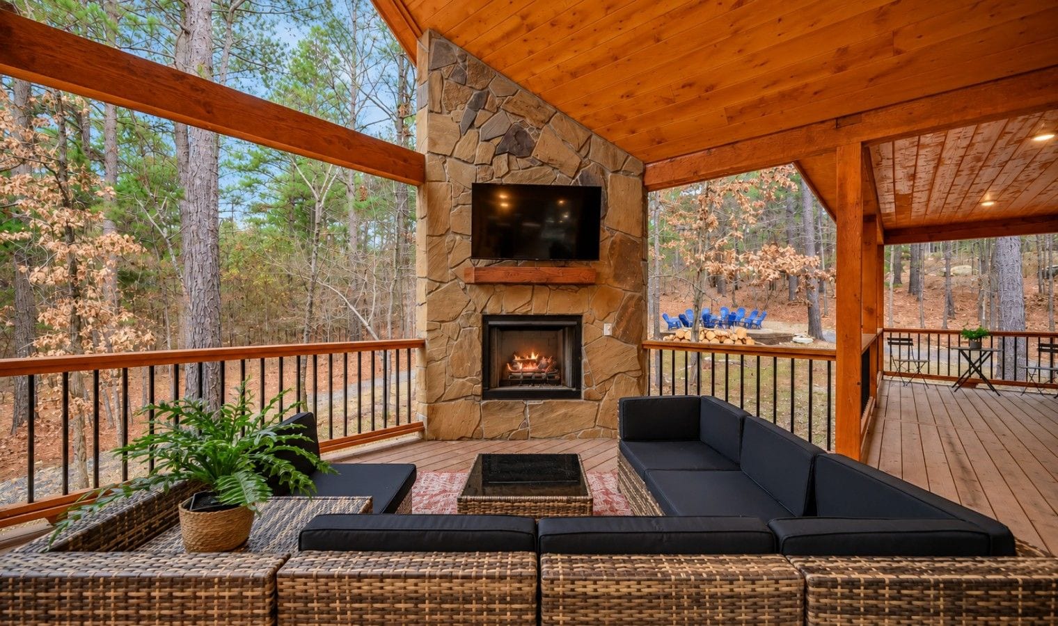 Cozy Woodland Cabin Porch Retreat