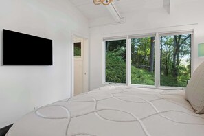 3 slaapkamers, een strijkplank/strijkijzer, reisbedje, wifi