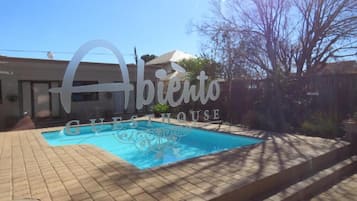 Alberca al aire libre