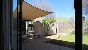 Superior Twin Room, Garden View | Terrace/patio