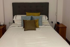 3 bedrooms, free WiFi, bed sheets