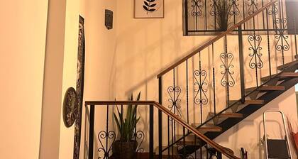 House -sleeps6, Pet Friendly, Garden, Fireplace