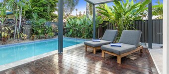 Curlews Nest - Pool, BBQ and Beach