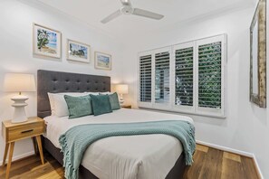 4 Schlafzimmer, Bügeleisen/Bügelbrett, Reisekinderbett, WLAN