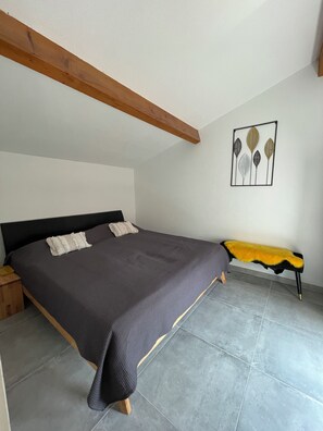 2 bedrooms, free WiFi