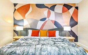 4 habitaciones, tabla de planchar con plancha, wifi y ropa de cama 