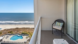 A balcony with a view of the beach and ocean. - S Hampton 1403 2 Br Oceanview in Kingston, Pool (Myrtle Beach)
