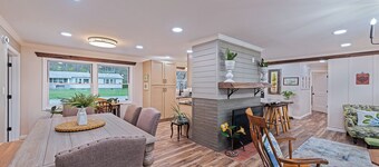 Sagewood Cottage - A Quiet Mtn. Retreat - 3 BR's and 2 BA's  near Lake Junaluska