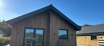 Charming Countryside Cottages – Cozy Stays with Modern Comforts