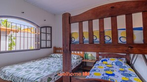 3 quartos, ferros/tábuas de passar roupa, Wi-Fi