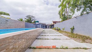 Pool - Casa em Bertioga com piscina a 700m da praia (Bertioga)