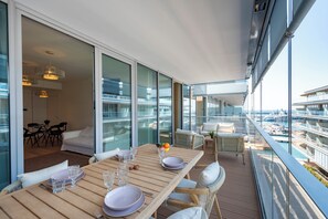 Appartement Standard, plusieurs chambres, vue mer (Sea View Apartment Genova Waterfront) | Restauration extérieure