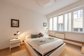 1 bedroom, iron/ironing board, free WiFi, bed sheets - Genova House Historic Center (Genoa)