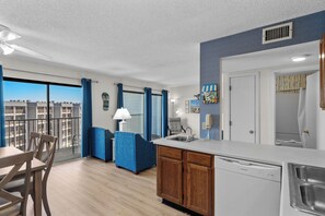 Interior - Myrtle Beach Resort B0525 (Myrtle Beach)