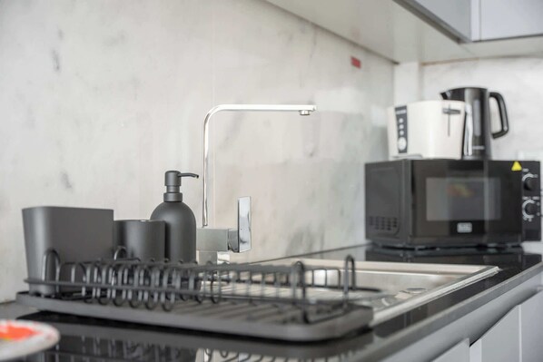 Fridge, microwave, stovetop, toaster