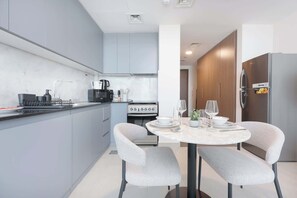 Fridge, microwave, stovetop, toaster