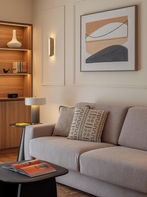 Living room - Mixalakopoulou Luxury Apartment (Athens)