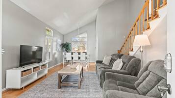 3 bedrooms, Internet