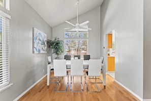 House, Accessible | 3 bedrooms, Internet - Cozy 3BR Family Home With Patio BBQ Grill Close to Casinos and Shops (Reno)