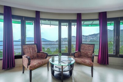 Hotel CK International By Pax Hotels