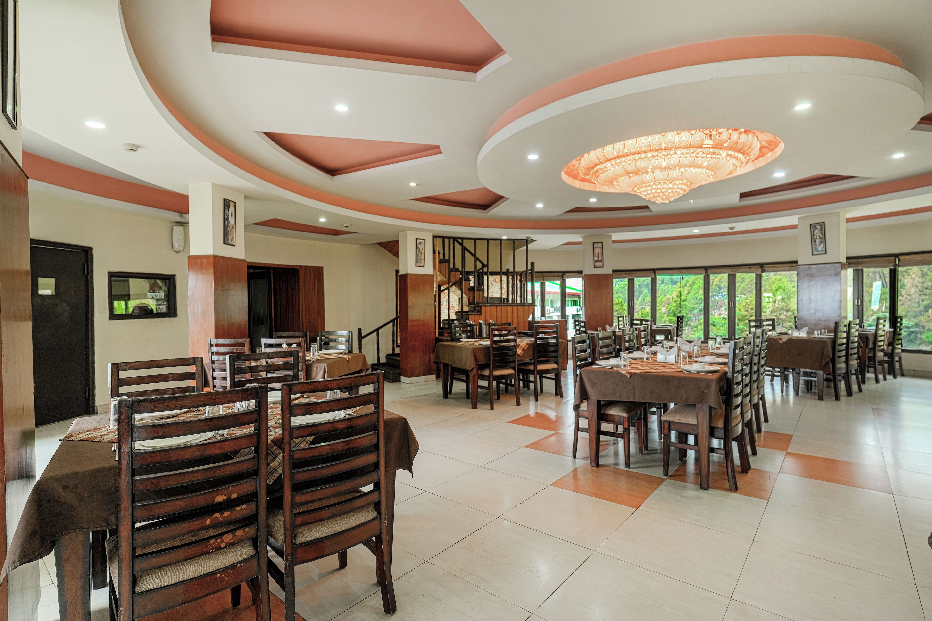 Daily buffet breakfast (INR 500 per person)
