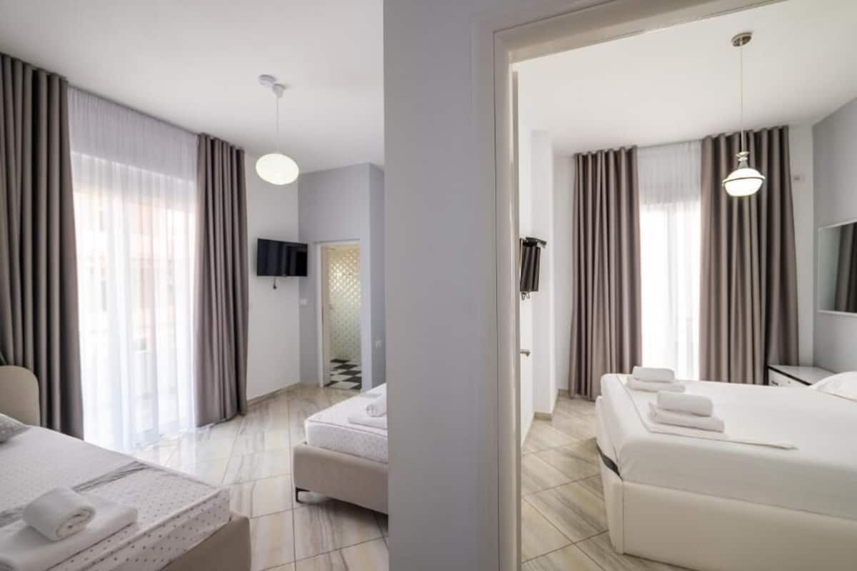 Chambre Familiale | Wi-Fi gratuit