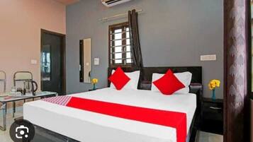 Basic Double or Twin Room | Free WiFi