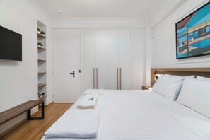 Classic Apartment, Balcony | 2 bedrooms, Egyptian cotton sheets, premium bedding, memory foam beds - Alexandra's Unique Apartment (Athens)