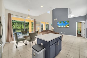 Interior - Epic Emerald Island Grand Retreat (Kissimmee)