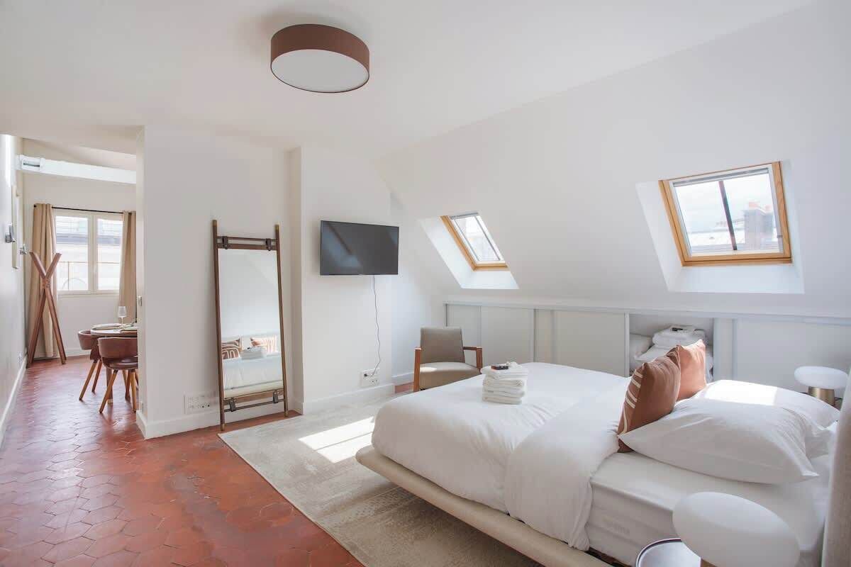 1 chambre, fer et planche à repasser, Wi-Fi, draps fournis