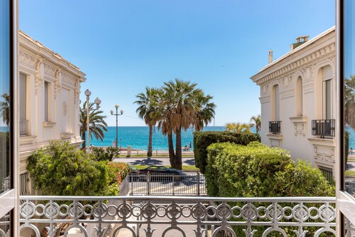 HappyFew Palazzo Suite