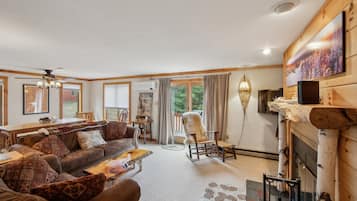 Townhouse, 2 kamar tidur | Area keluarga