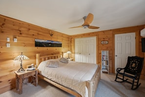 Townhome, 2 Bedrooms | 2 bedrooms, free WiFi