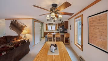 Townhome, 2 Bedrooms | Living area
