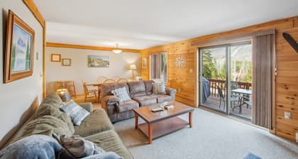 Echo 7 Building D - Retreat With Mountain Views 2 Bedroom Townhouse by The Summit at Gore Mountain