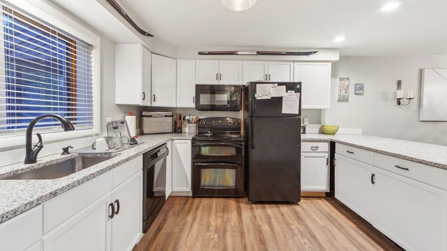 Hedges 7j - Comfortable Mountain Retreat 3 Bedroom Townhouse by The Summit at Gore Mountain