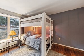 Townhouse, 3 kamar tidur | 3 kamar tidur dan Wi-Fi gratis
