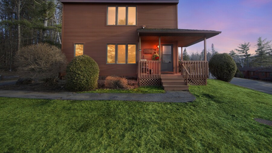 Little Cloud 10m Retreat With Adirondack Charm 1 Bedroom Townhouse by The Summit at Gore Mountain