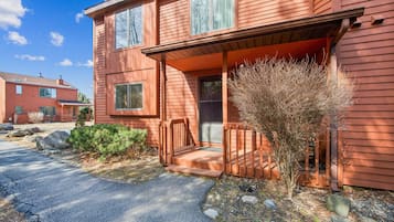Townhome, 3 Bedrooms | Exterior
