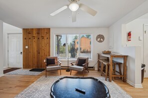 Maison mitoyenne, 1 chambre | Intérieur