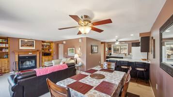 Townhome, 2 Bedrooms | Living area | Smart TV, streaming services