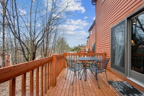 Townhome, 3 Bedrooms | Outdoor dining - Chatiemac 42F - Quiet & Cozy 3-Bedroom Retreat 3 Townhouse by The Summit at Gore Mountain (North Creek)