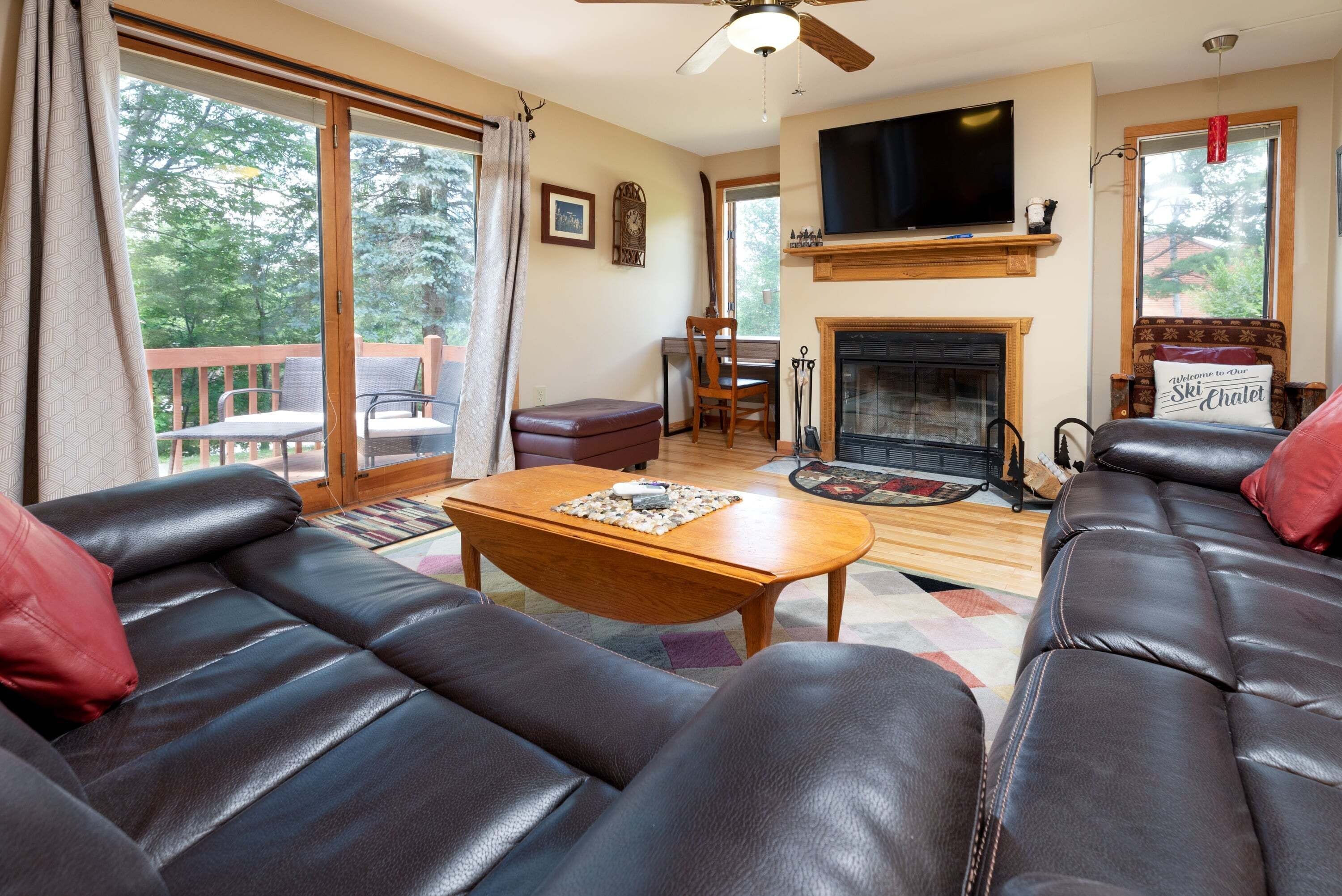 Townhome, 3 Bedrooms | Living area | Smart TV, streaming services