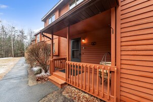 Townhome, 3 Bedrooms | Exterior detail